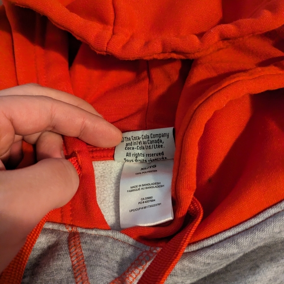 Coca-Cola collectibles GIFT-A-LOT! Sign, Funko, Hoodie, HAT! Basket Gift [4] - Picture 11 of 12